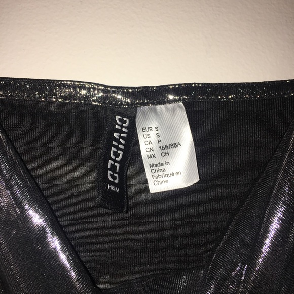 Cropped shimmery silver top - Picture 2 of 2